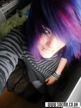 soEmo.co.uk - Emo Kids - Xspiraling_sorrowX