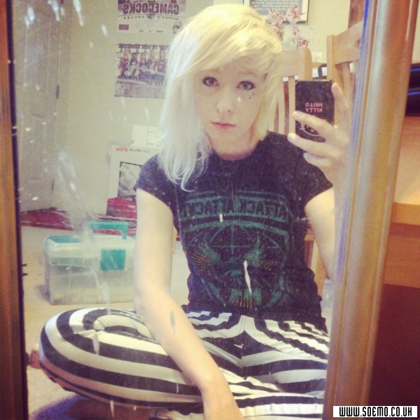 Site Model - Ariel_Black_RaWr