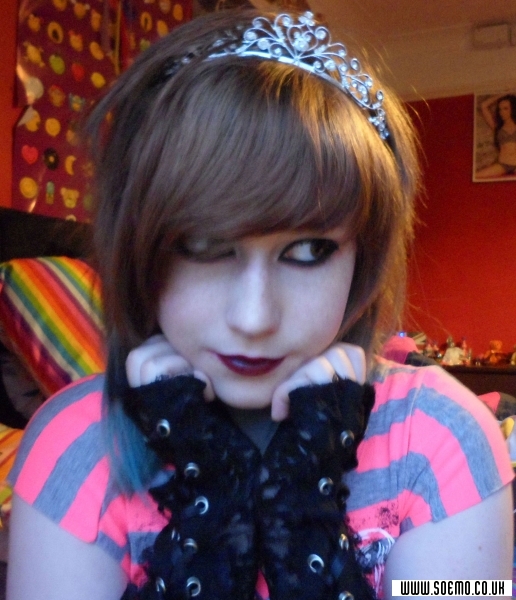 Site Model - LadyInRed