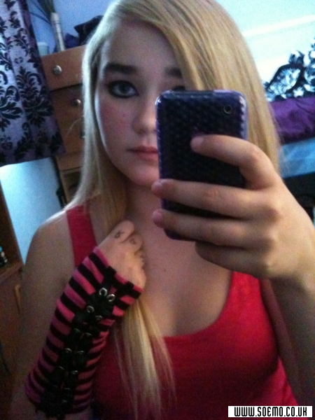 Site Model - XxC0oki33xX